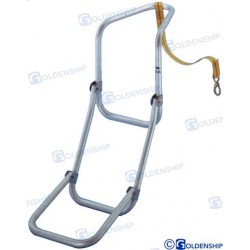 ECHELLE ALU. PLIANTE 3 MARCHES